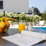 Villa Dolores By El-pi Tours